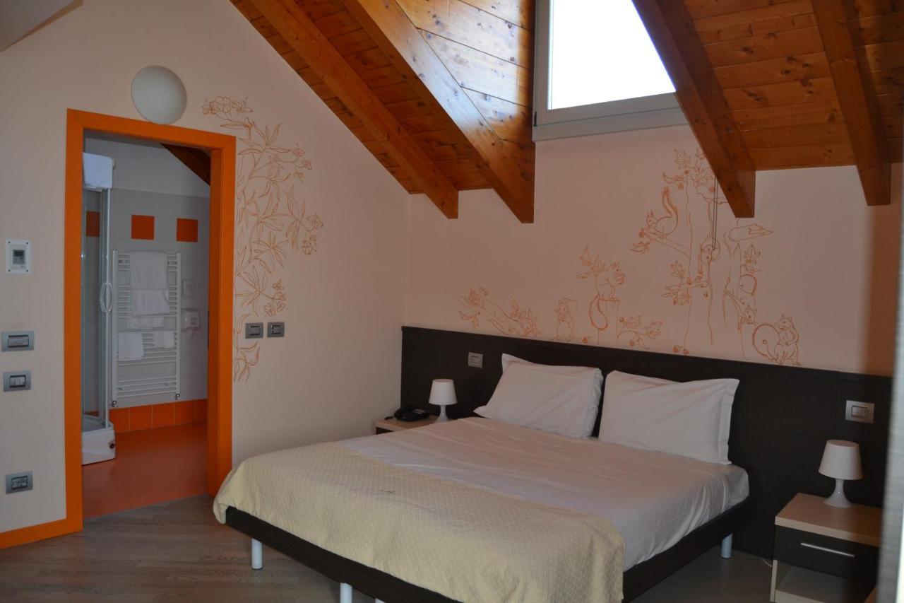 Cornelle Hotel Valbrembo エクステリア 写真