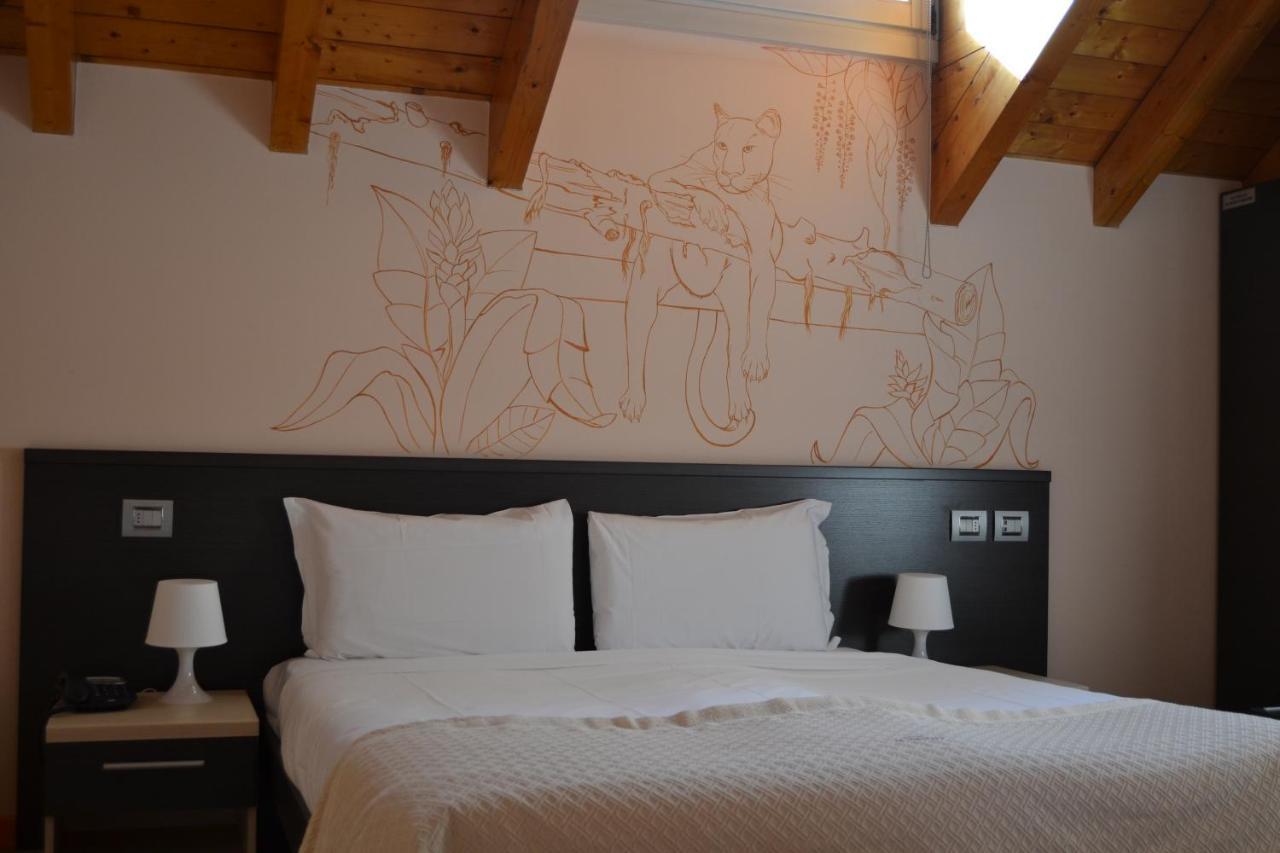 Cornelle Hotel Valbrembo エクステリア 写真